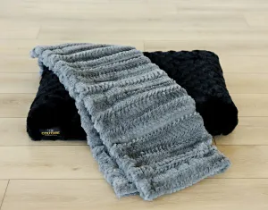 Charcoal Plume Pet Blanket